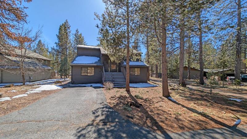 Alpine Hot Tub Retreat with SHARC Access - image 30