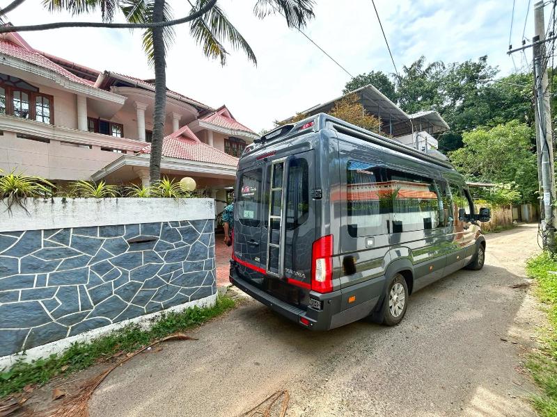 La Casa Trivandrum 4 BHK AC Luxury Villa at City Centre Just 5 kms from Airport & 3 Kms to Trivandrum Railway Station - image 47