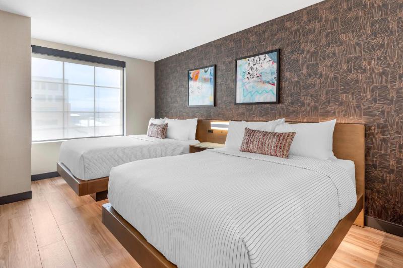 Cambria Hotel Denver Downtown RiNo - image 10