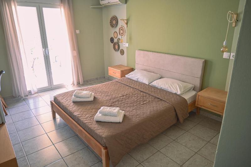 Hotel Kalloni - image 36