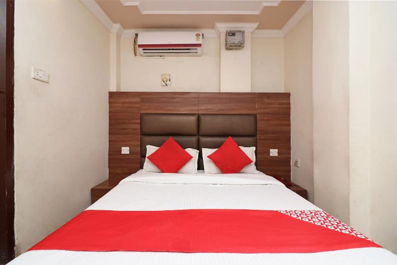 Super Hotel O by OYO Surya Continental - image 3