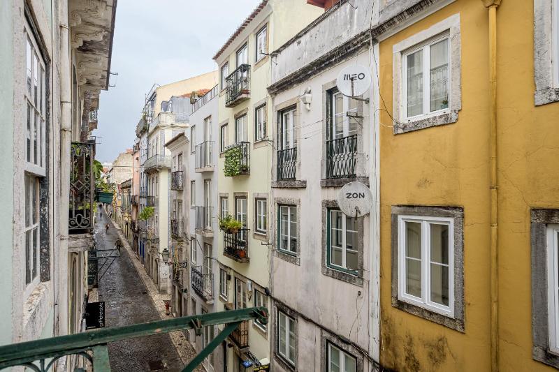Bairro Alto Elegant by Homing - image 11