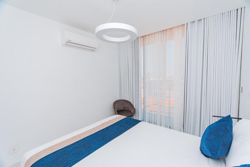 Golf View Apartments- AP1 - image 2