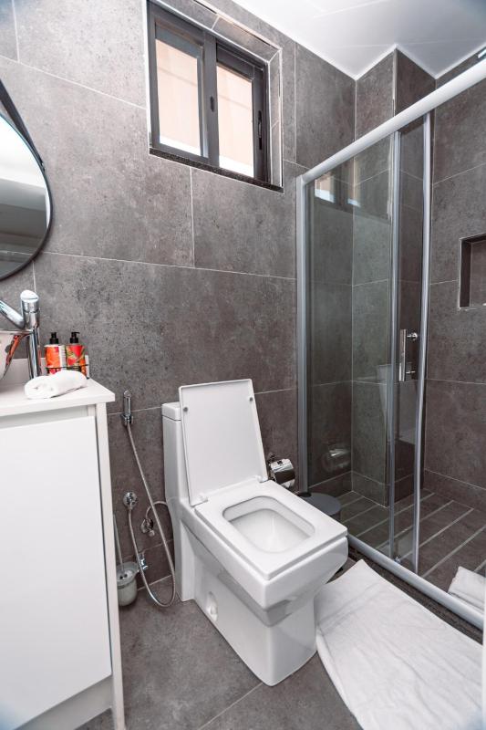Golf View Apartments- AP2 - image 12