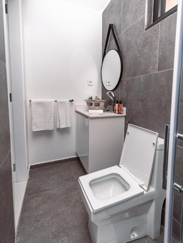 Golf View Apartments- AP2 - image 5