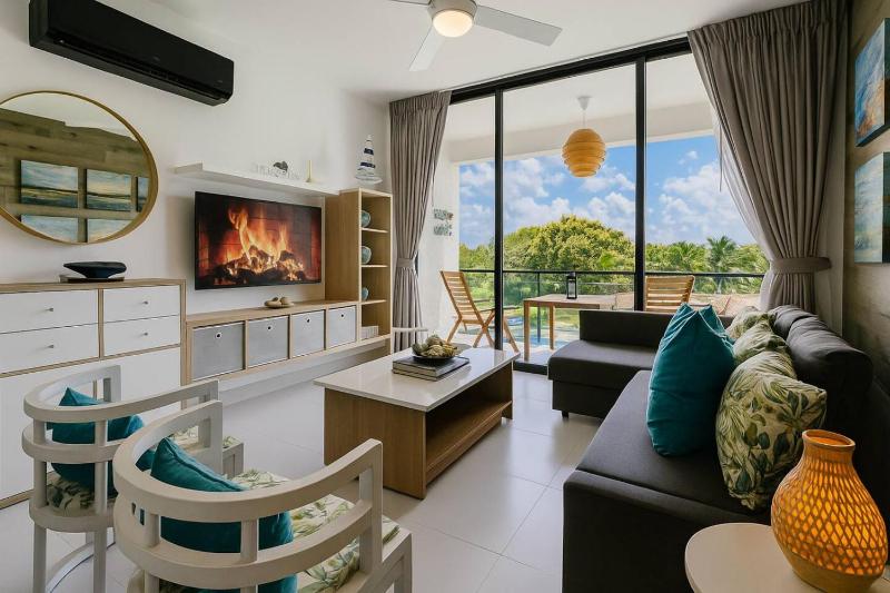 Stylish 2BD Apt in Cocotal - image 1