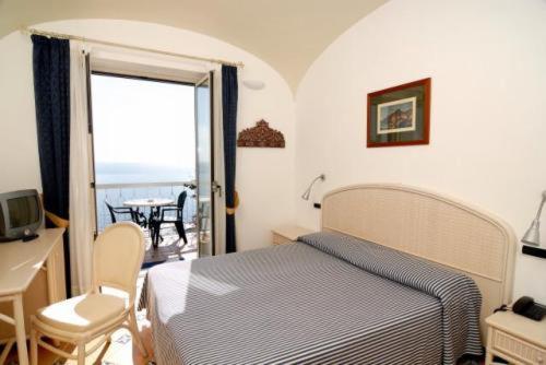 Hotel Bellevue Suite - image 40