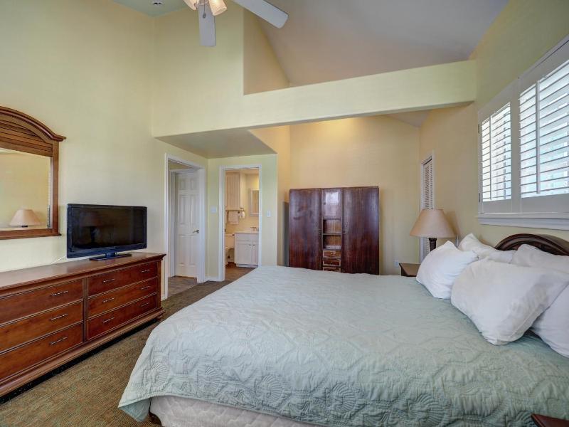 Seashell Village Resort near the beach - image 35