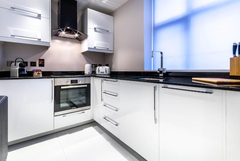 Superior Apartment image 4