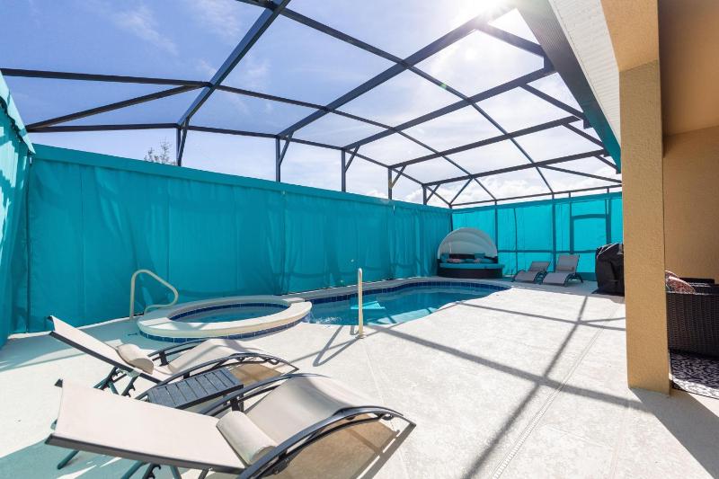 7547OML-Solterra Resort - image 7