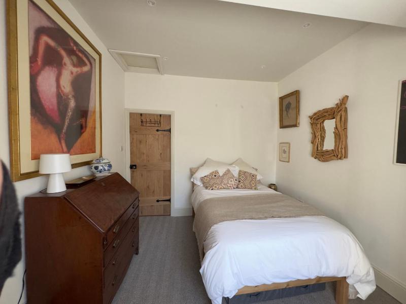 Bohemian Beach Cottage - image 10