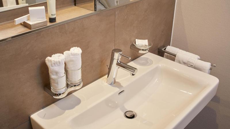 Economy Single Room image 3