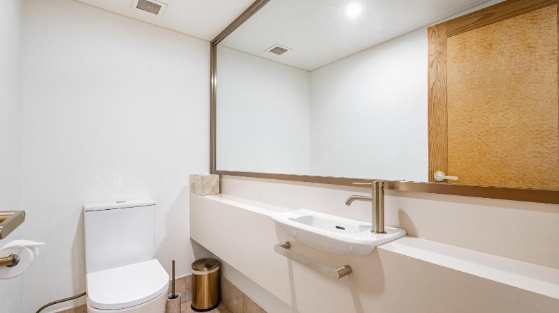 Northshore Penthouse - image 7
