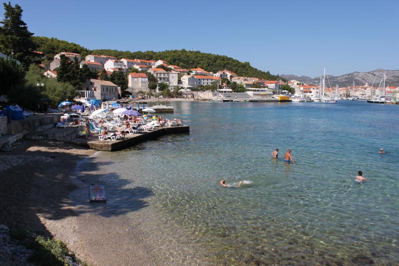 Apartments and rooms with parking space Korcula - 4399 - image 26
