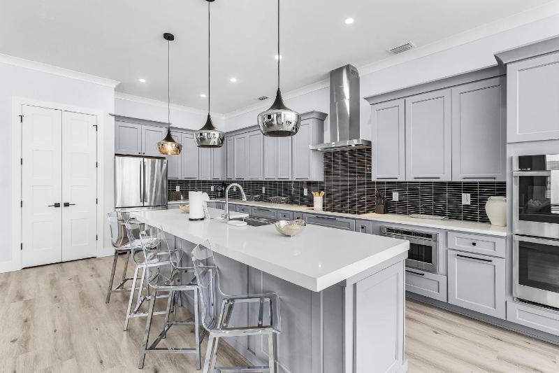 141 Brand New Luxury 6BR 6BA Build with Heated Pool! home - image 39