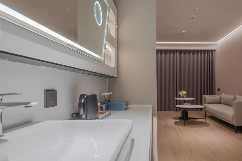 Jia Hong Hotel Hangzhou West Lake Hefang Street Branch - image 8