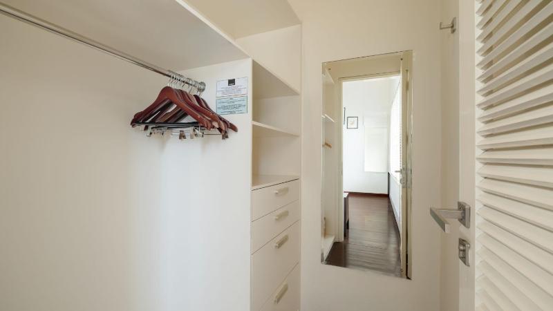 Villa Merta Sari 10 by Villa Finder - image 30