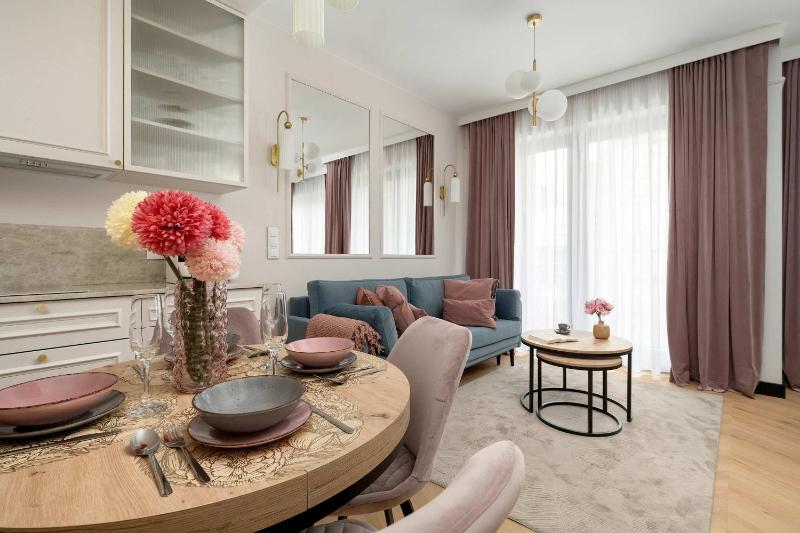 Stylish Studio in Wrocław with Air Conditioning Close to the Market Square by Renters Prestige - image 7