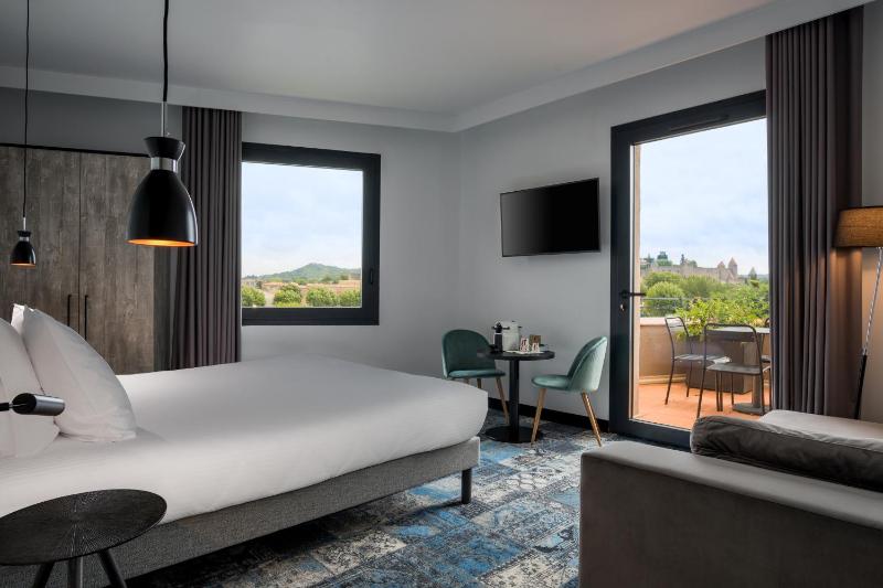 SOWELL HOTELS Les Chevaliers - image 5