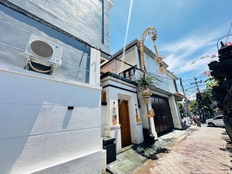 Umah Tisya Guest House - image 4