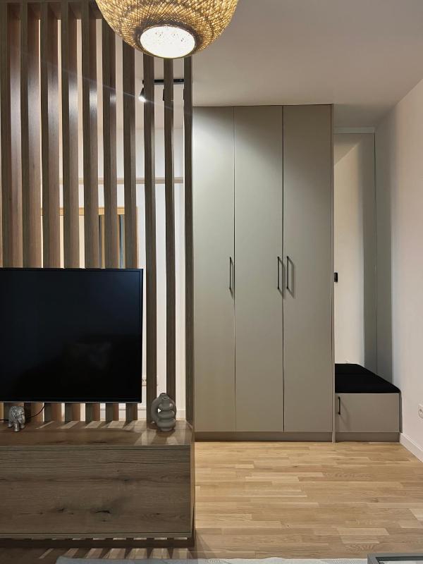 Family Homes Bar Apartment - image 3
