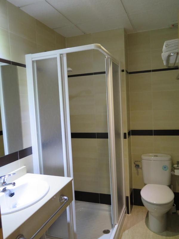 Double or Twin Room image 2