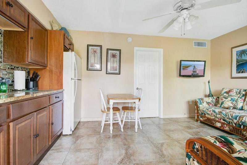 Five Palms Vacation Rentals- Daily - Weekly - Monthly - image 26