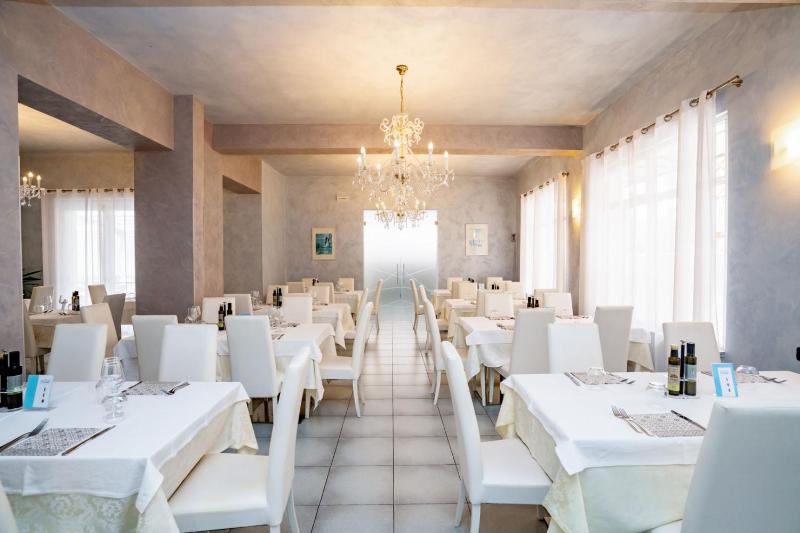 Hotel Cristall - image 38