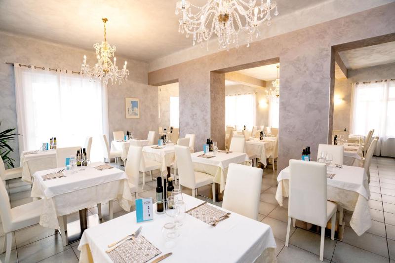 Hotel Cristall - image 6
