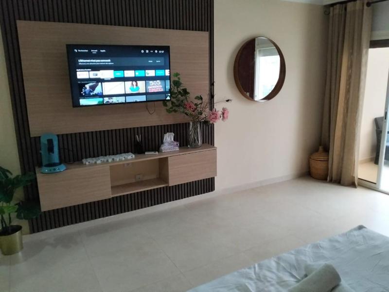 Luxury Apartment Agdal Ideal for CAN 2025 Fans - image 1