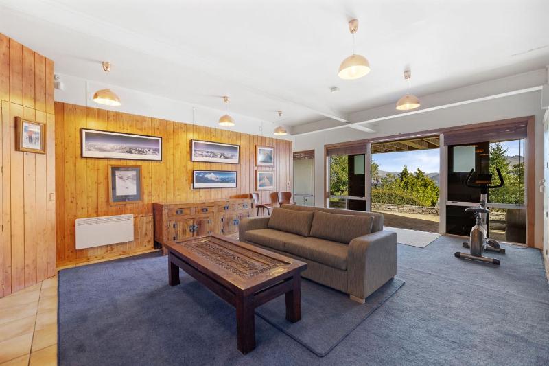 Annas Haus - Iconic Views with Great Outdoor Living - image 21