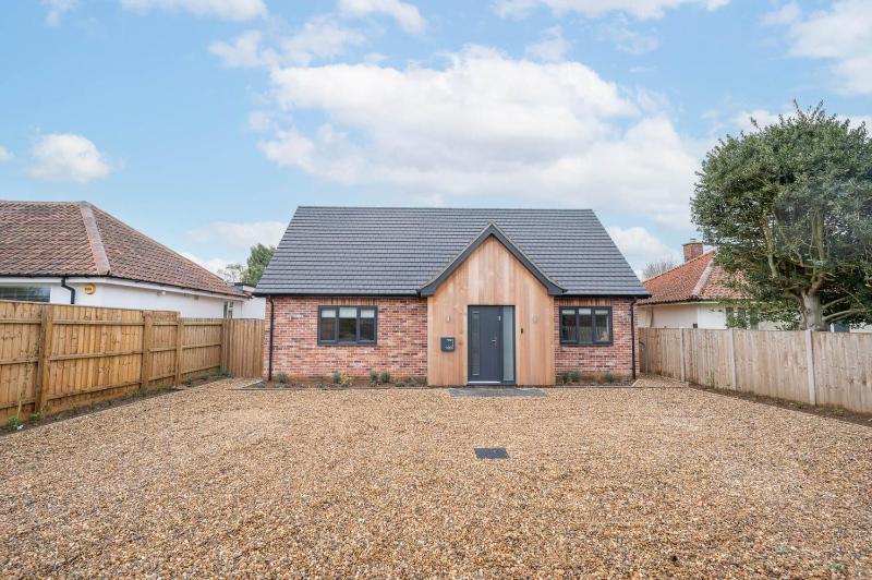 100 Leiston Road Aldeburgh - image 26