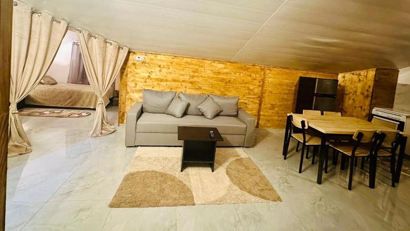 CASAWyW 4 apartament cu 5 camere - image 1