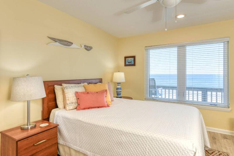 Ocean Sunrise Retreat - image 10