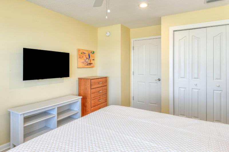 Ocean Sunrise Retreat - image 5