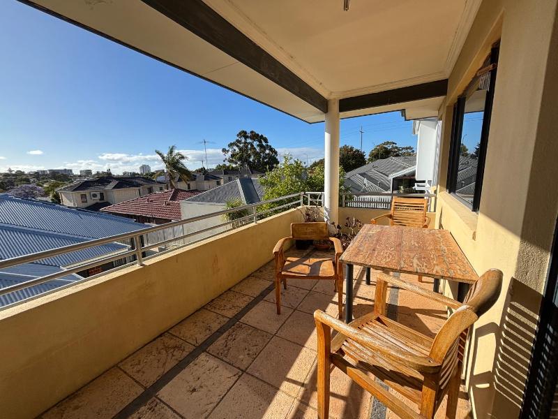 Scarborough Rancho Relaxo 3BR 2BA 2Pk - image 16