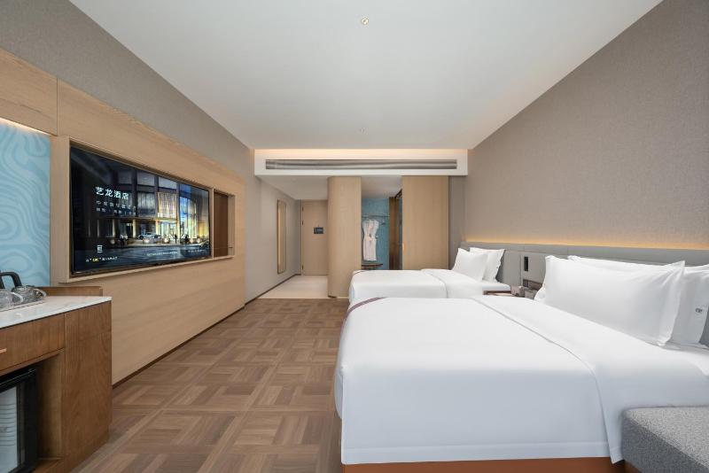 Elong Hotel Qingdao Golden Beach - image 41