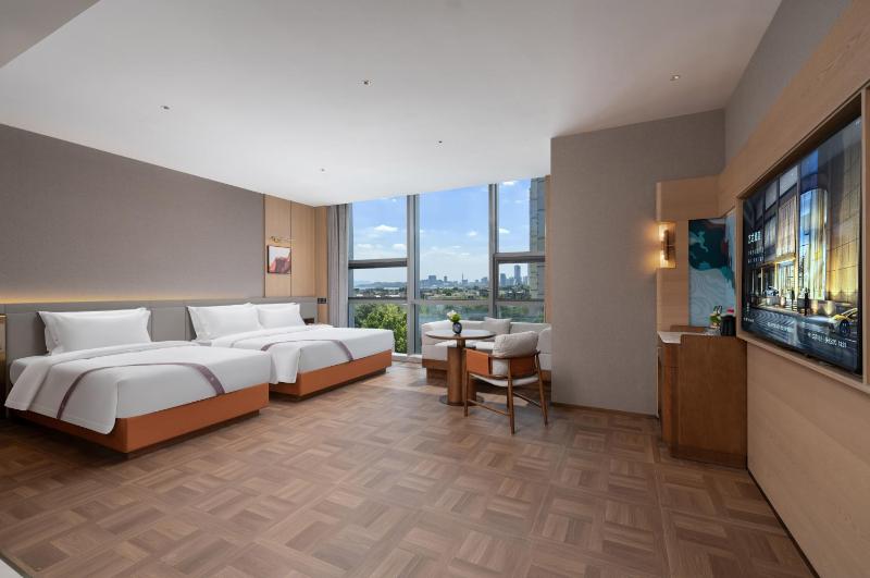 Elong Hotel Qingdao Golden Beach - image 44