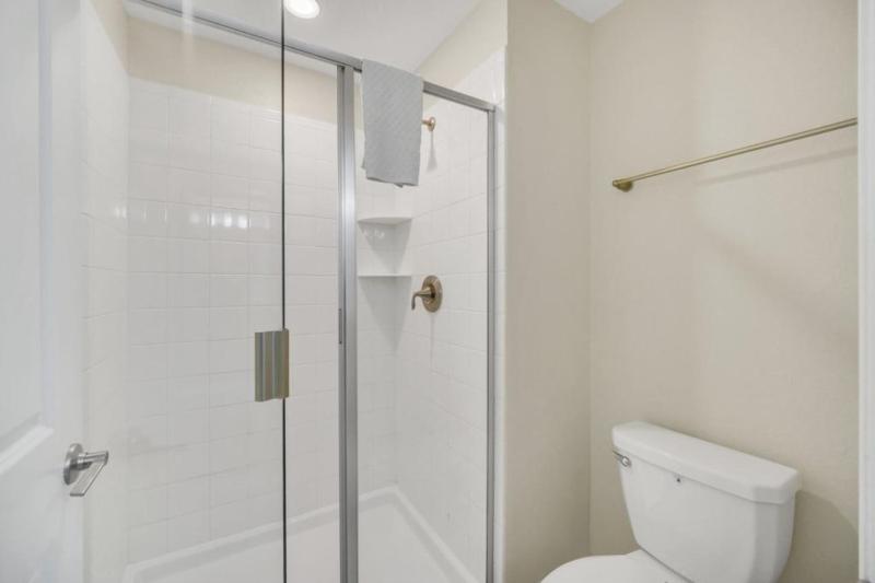 Retreat & Relax Screened In Pool Home Kid Rooms townhouse - image 33