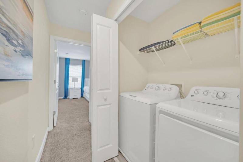 Beautiful Paradise Palms Retreat townhouse - image 10