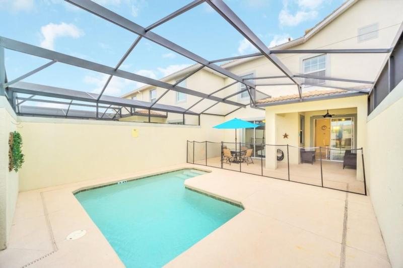 Beautiful Paradise Palms Retreat townhouse - image 16
