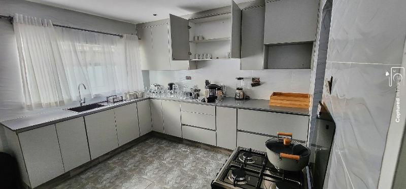 Tamayi Holiday Home - image 10