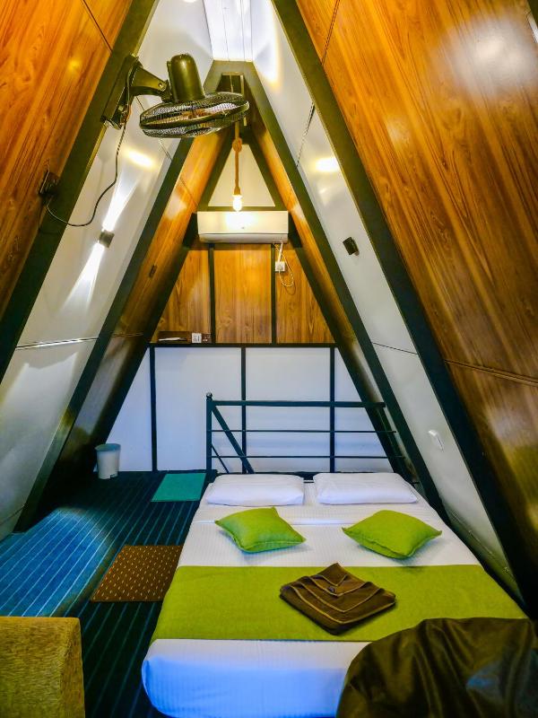 White Moon Cabin & Cottage - image 33