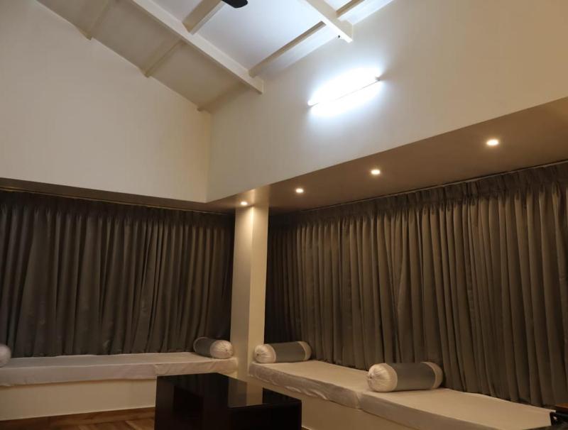 Shaiva Urban Retreat - image 14