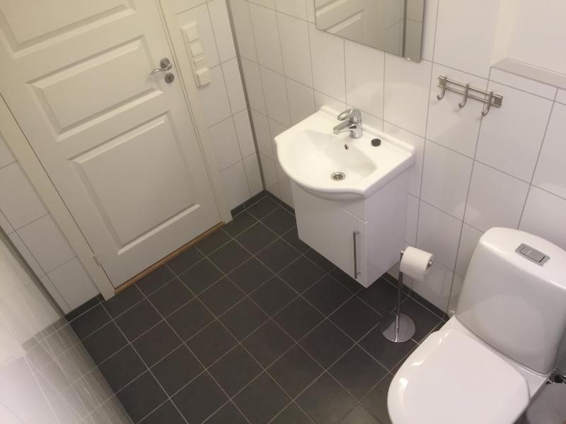 Two-Bedroom Cottage image 3