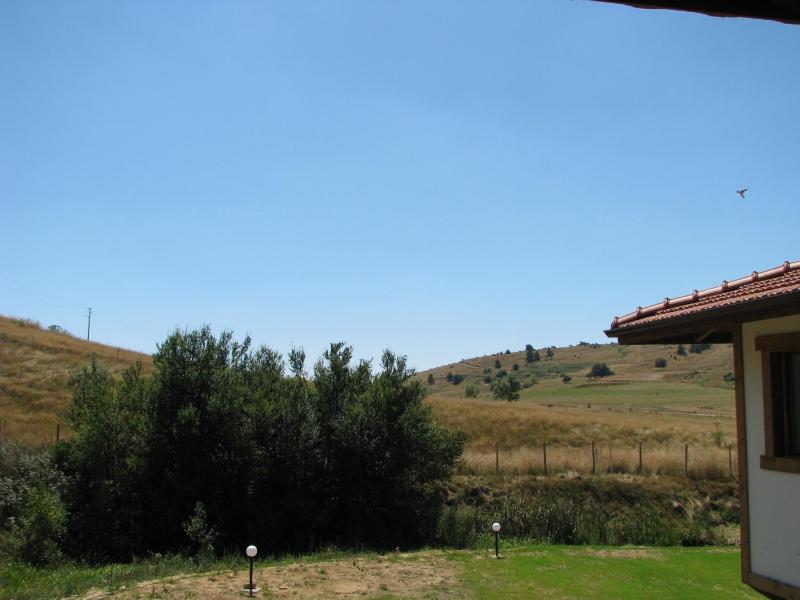 Triple Room with Mountain View image 2