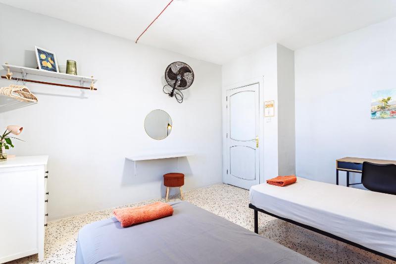 Boho Hostel - image 11
