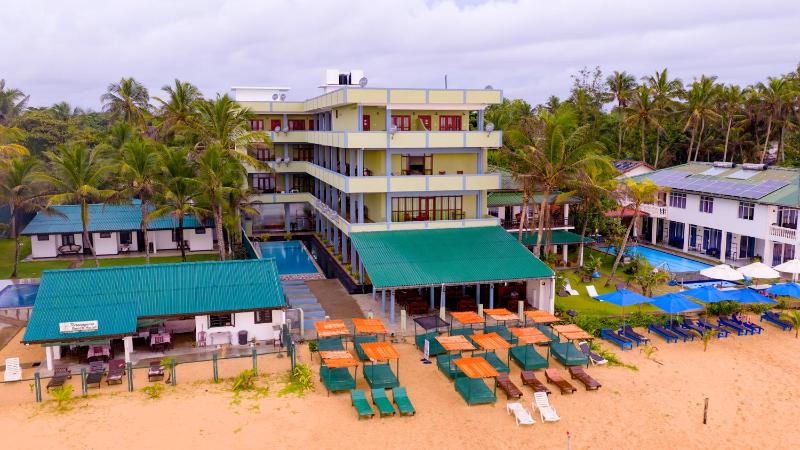 Serenade Beach Hotel - image 1