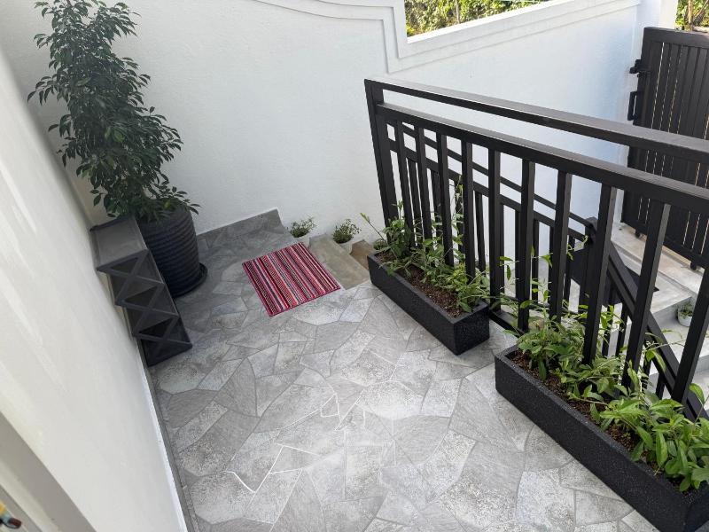 Seaview Mountain Villa - image 7