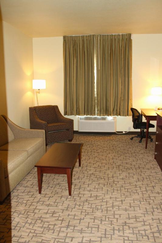 Two-Room Suite image 4
